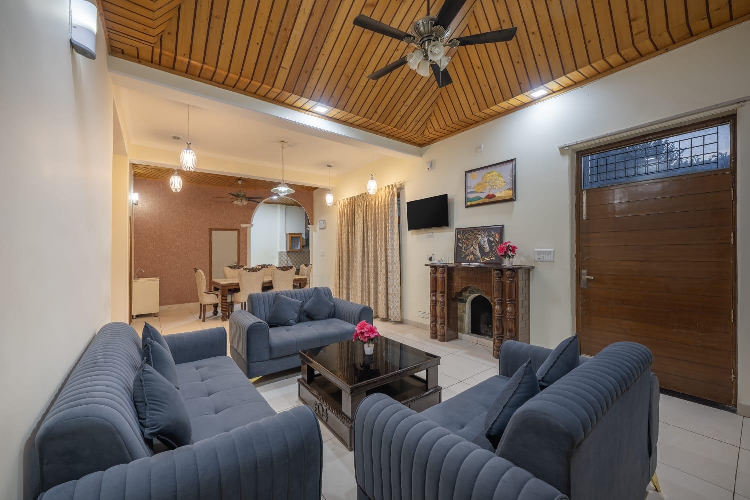 The Summer House Kasauli I Party & Music I Sky Bonfire I Managed By Exotic Stays Eksteriør billede